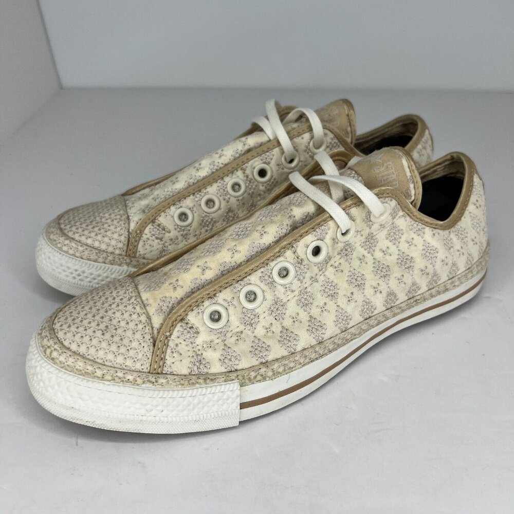 Converse Unisex Chuck Taylor All Star Ivory Embroidered Low Size 6M 8W Sneakers